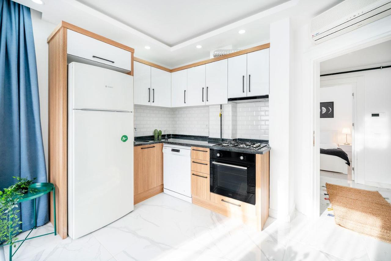 Modern Flat Near Beach In Muratpasa Daire Antalya
