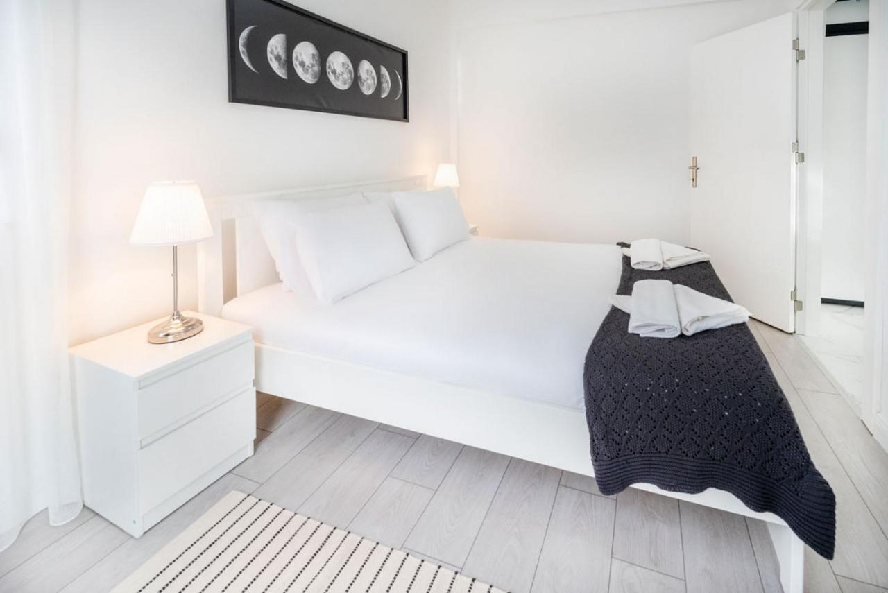 Modern Flat Near Beach In Muratpasa Daire *